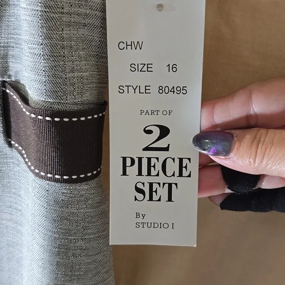 Women's Dress NEW WITH TAGS - Picture 6 of 6